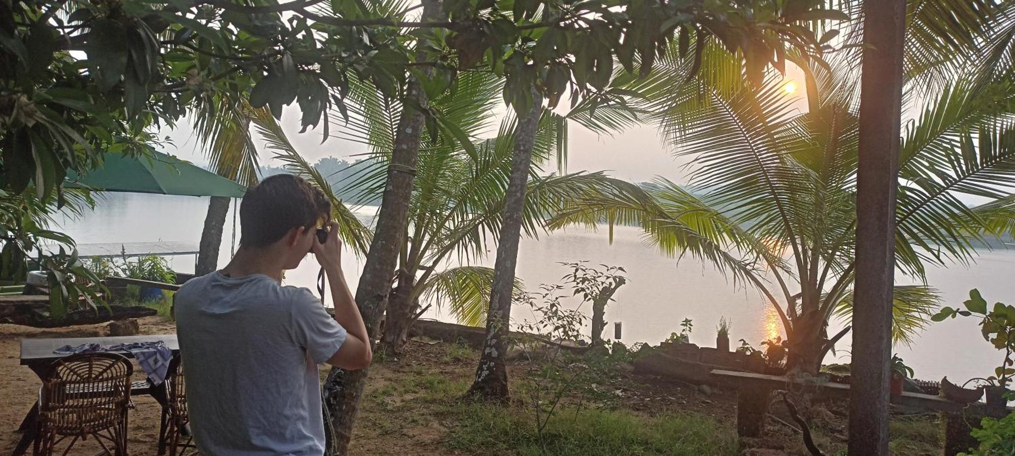 Homestay Island Riverside *