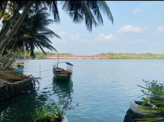 Homestay Island Riverside Kozhikode