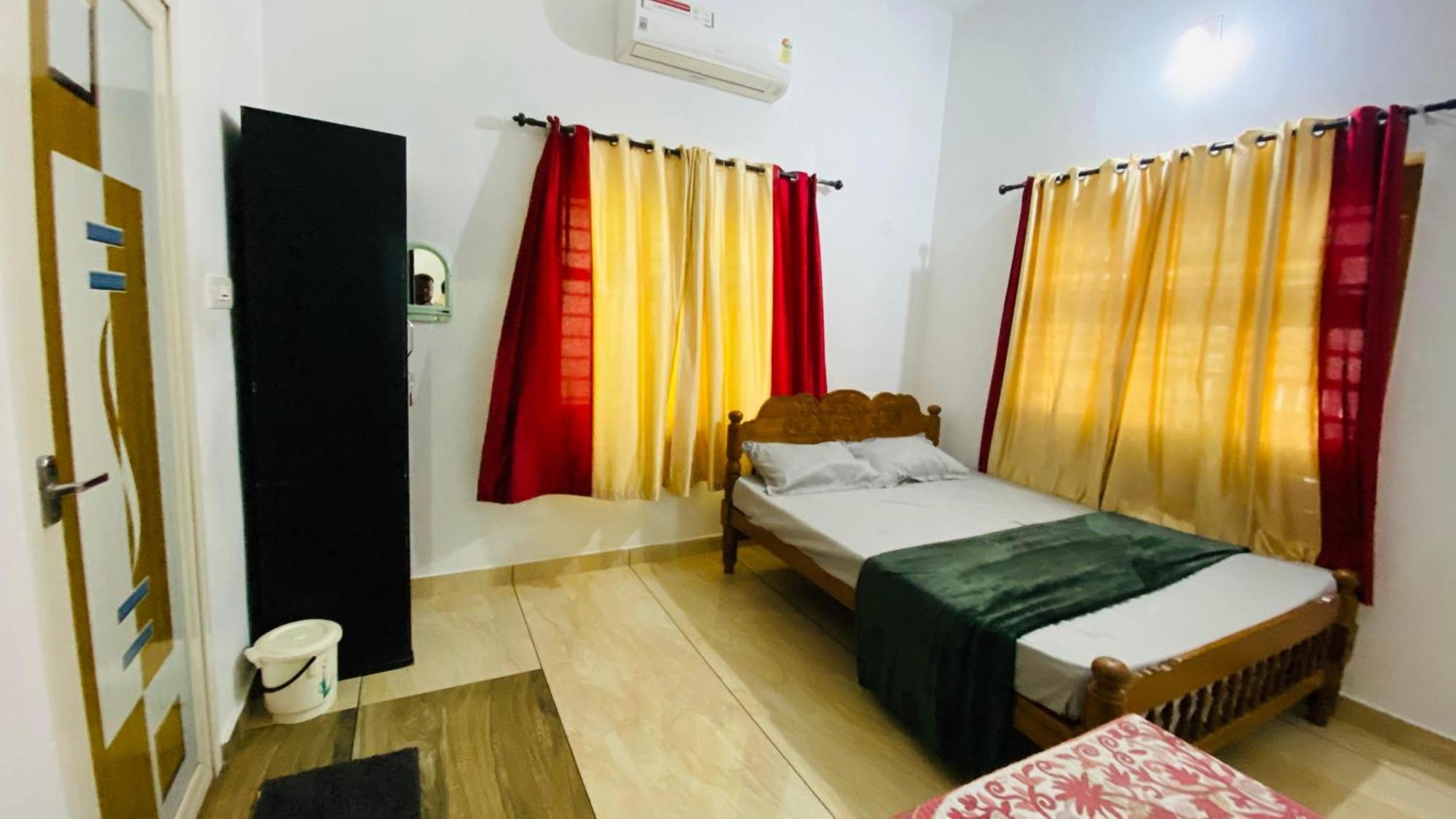 Island Riverside Homestay