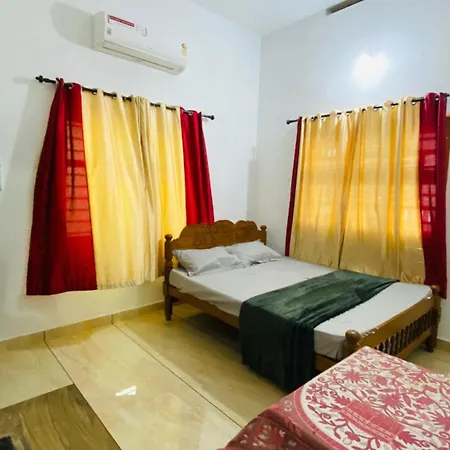 Green Island Homestay Riverside Kozhikode Exterior photo